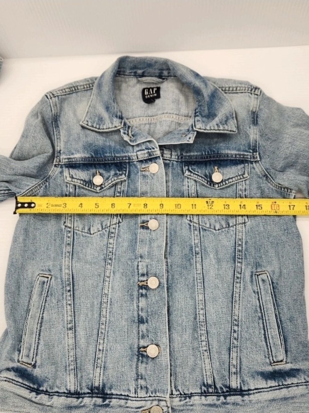 GAP Light Blue Denim Jacket - Women's - Picture 3 of 9